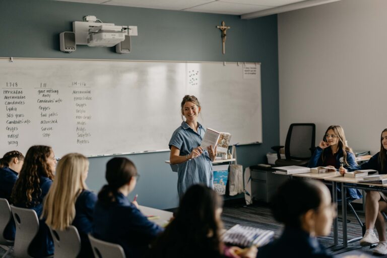 JohnPaultheGreatCatholicHighSchool_WebJPG_Fall23-035